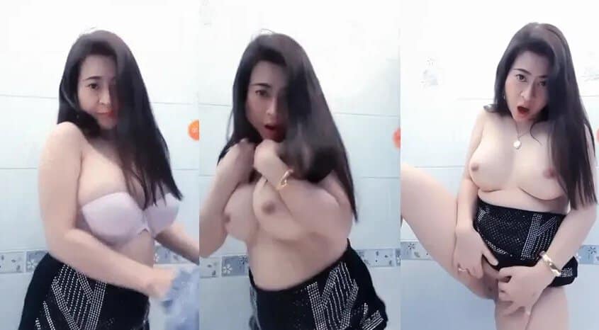 Viral Viral Indo VCS Tante Binal di Kamar Mandi