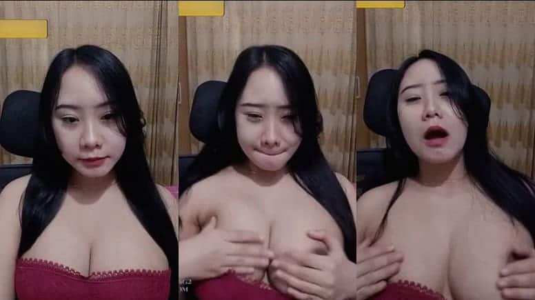 Cewek Sma Ceyin Mendesah Nikmat Sambil Remas Susu BLING2